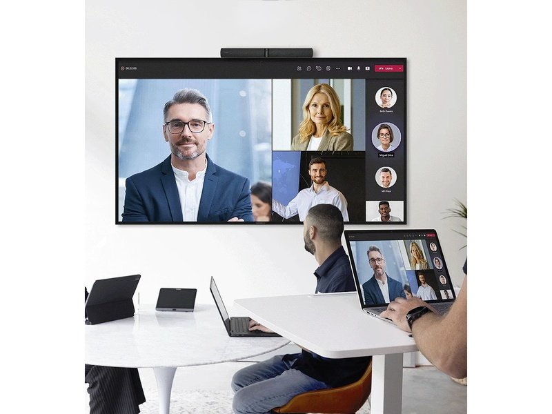CommBox 86" Intelligent 4K UHD Display 24/7 Android 11 w/ WALL BRACKET 5YR