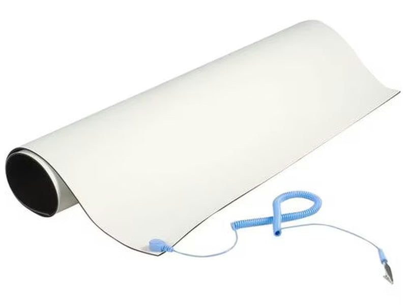StarTech 24x27.5in Beige Desktop Anti-Static Mat