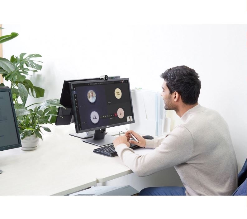 Yealink (UVC30-Room) 4K USB Camera, Smart Framing, 4K / 30FPS, Small Meeting Rooms, Microsoft Teams, Skype For Business, Zoom, PTZ Control