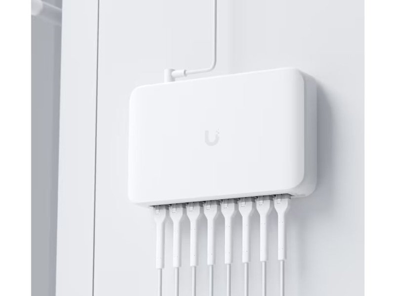Ubiquiti UniFi Switch Lite 8 Port Gigabit Managed Switch, PoE+