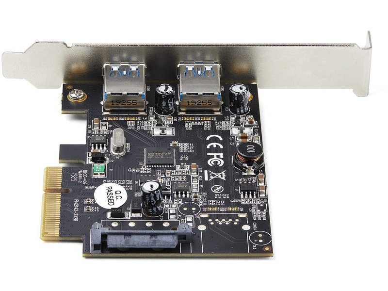 StarTech USB Adapter PCI Express 3.0 x4 Plug-in Card Black