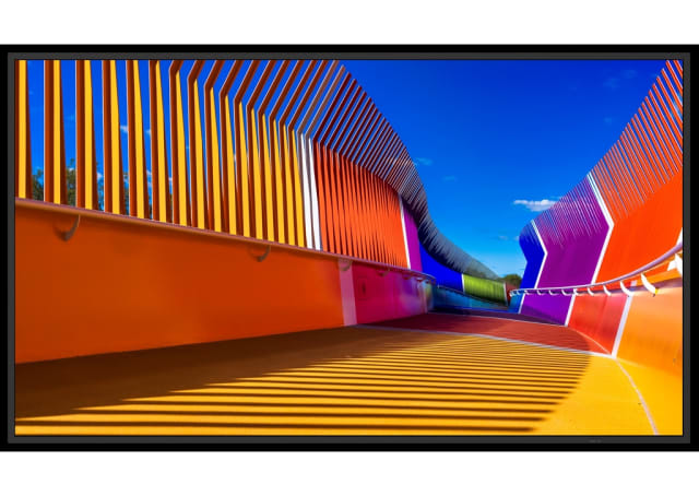 Sharp MultiSync PN-E329 LCD 32" FHD 350nits 16/7 Commercial Display