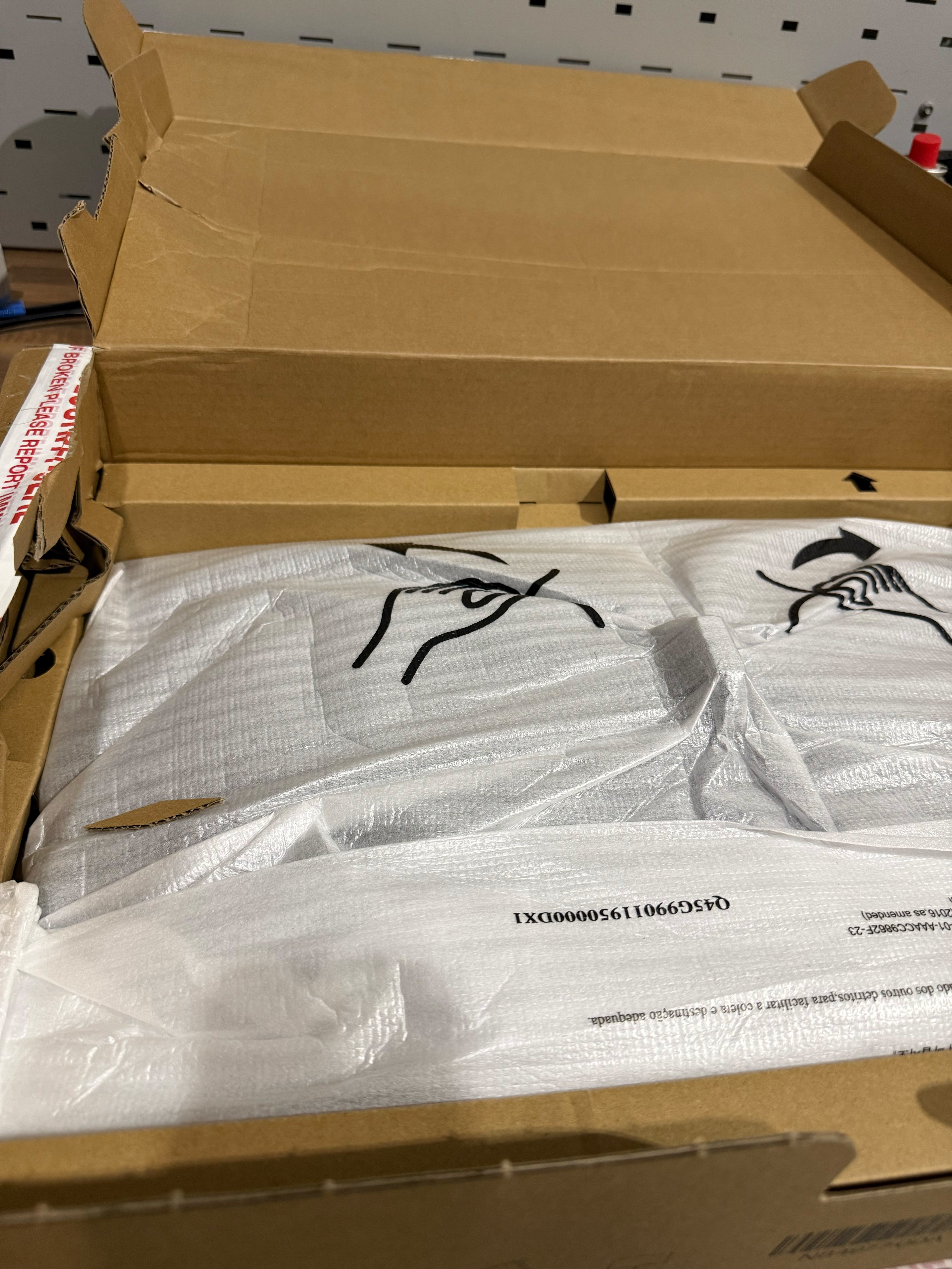 HP 9D9A7AA Series 5 Pro 24" WUXGA IPS Monitor - 524pn DEMO