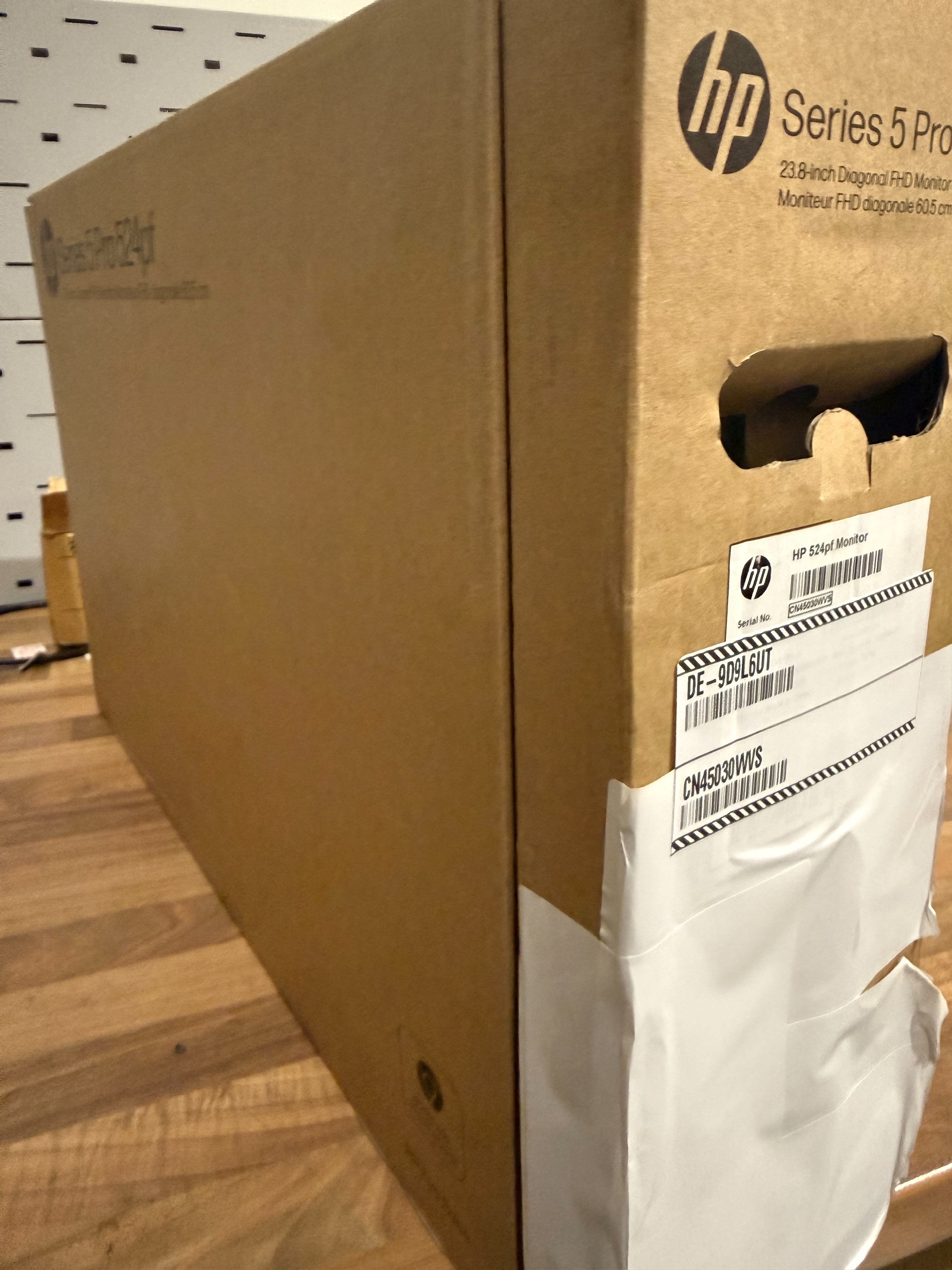 HP Series 5 Pro 23.8" FHD Monitor - 524pf DEMO