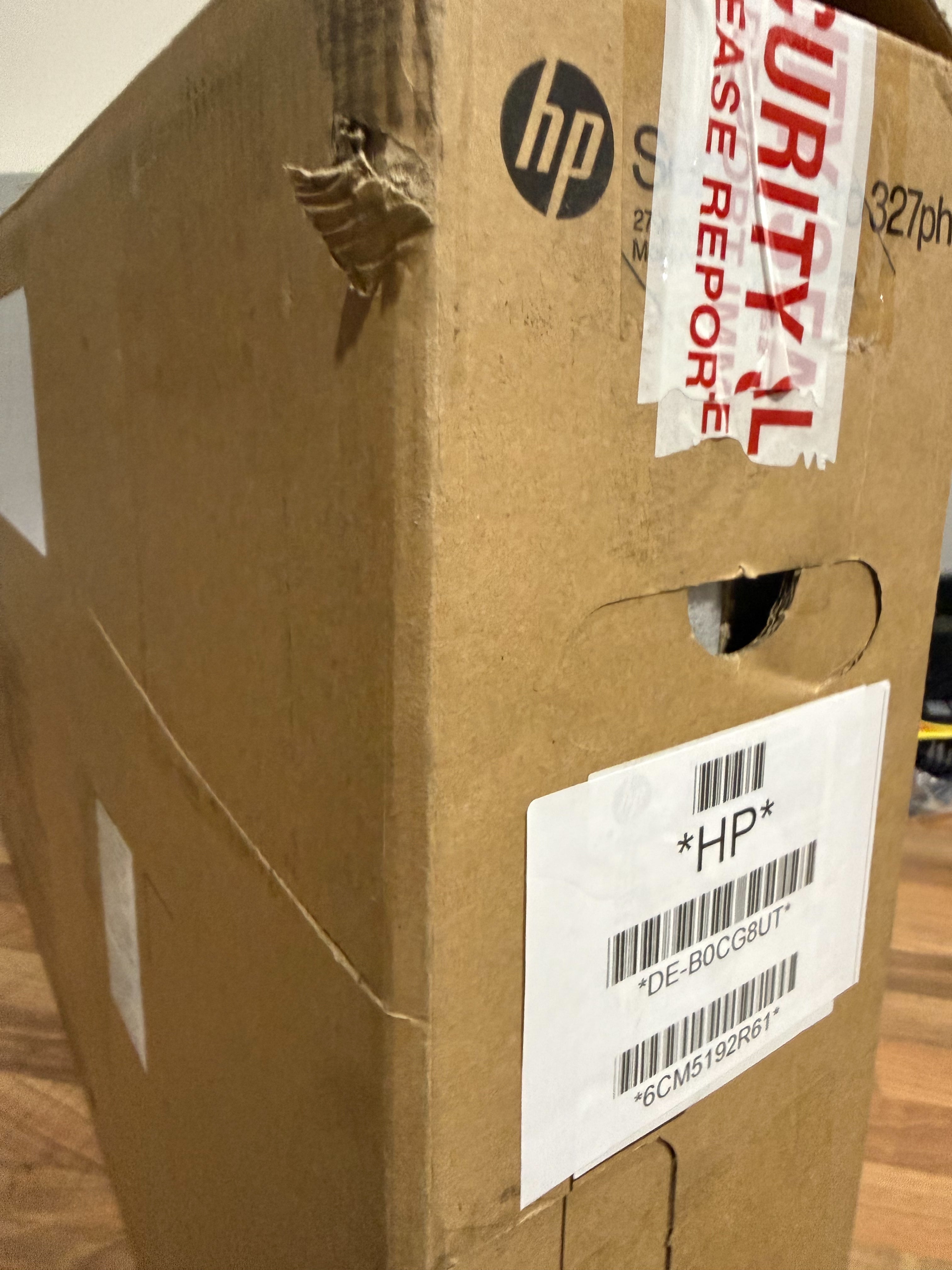 HP B0CG8UT Series 3 Pro 327PH 27.0" IPS 16:9 Monitor with Built-in Speaker DEMO