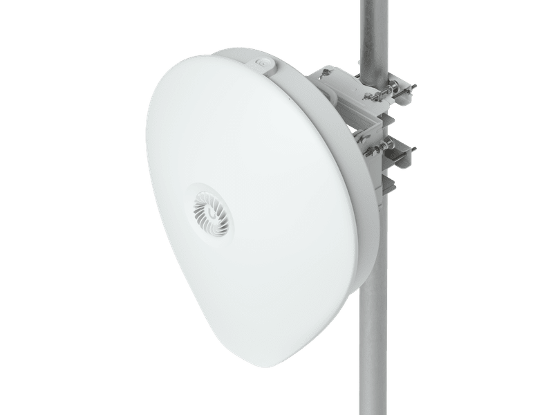 Ubiquiti airFiber 60 Xtreme-Range,Multi-gigabit, 60 GHz Bridge for Long-distance Links, 15+ km, 2.7 Gbps duplex, 1 GbE, 1 10G SFP+ port,