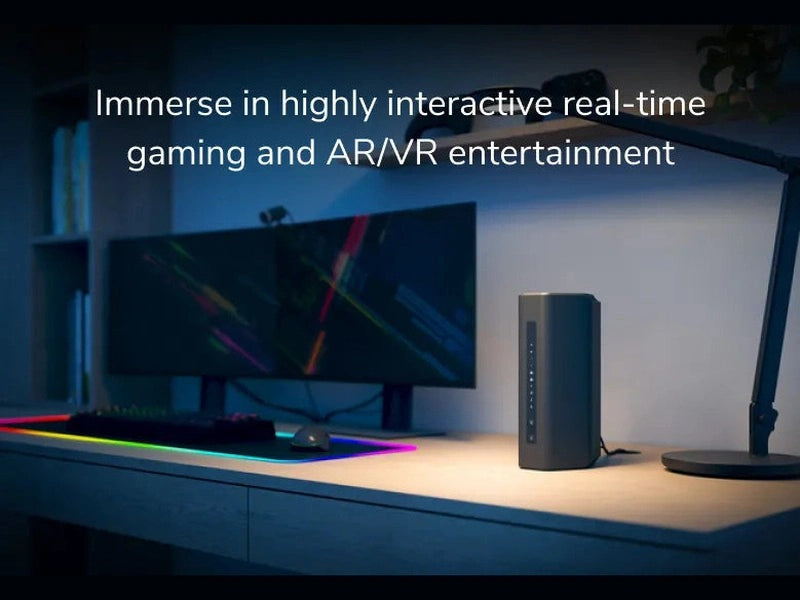 Netgear Nighthawk RS300 BE9300 Tri-Band Wi-Fi 7 Router RS300-100APS