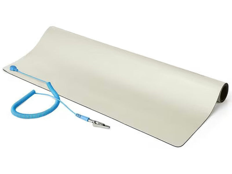 StarTech 23x47in Anti Static Mat, ESD Mat for Electronics Repair on Table or Desk, Flexible Work Pad, Detachable Grounding Wire