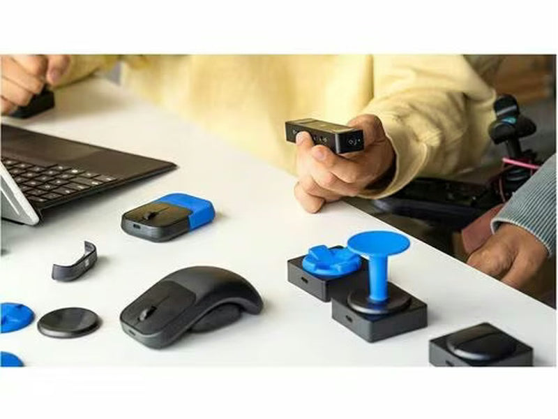 Microsoft Adaptive Hub Comm EN/XT/JA/KO APOC Commercial Black