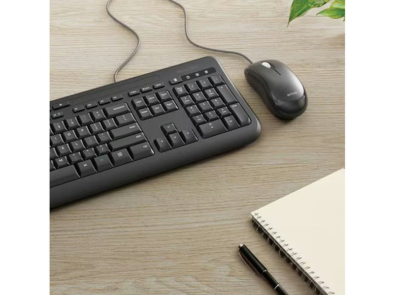 Incase Wired Desktop 600 - Black - Designed by Microsoft™