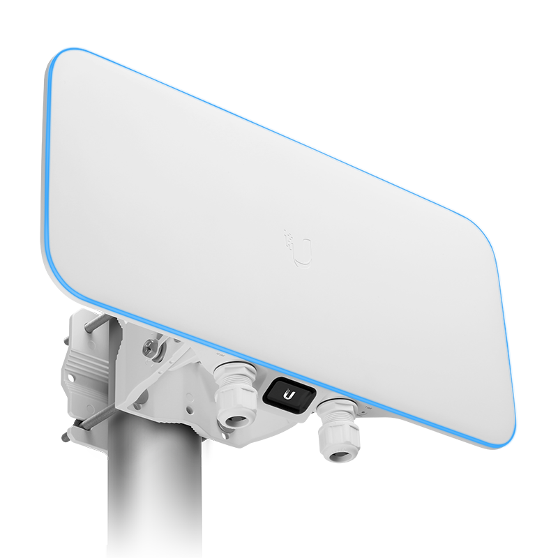 Ubiquiti UniFi XG BaseStation - 1,500 Client Capacity, 10 Gbps, Beam-Forming IP67 Wi-Fi BaseStation
