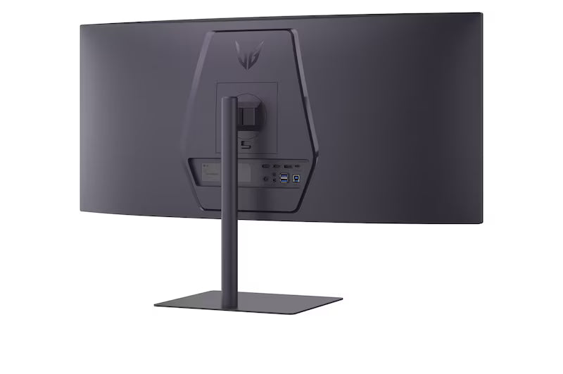 LG UltraGear 34G630A-B 34" WQHD VA 240Hz Curved Gaming Monitor